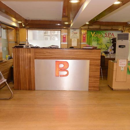 Hotel Balsons Continental New Delhi Extérieur photo