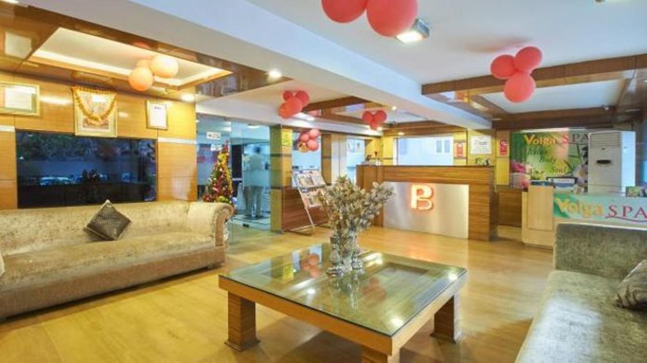Hotel Balsons Continental New Delhi Extérieur photo