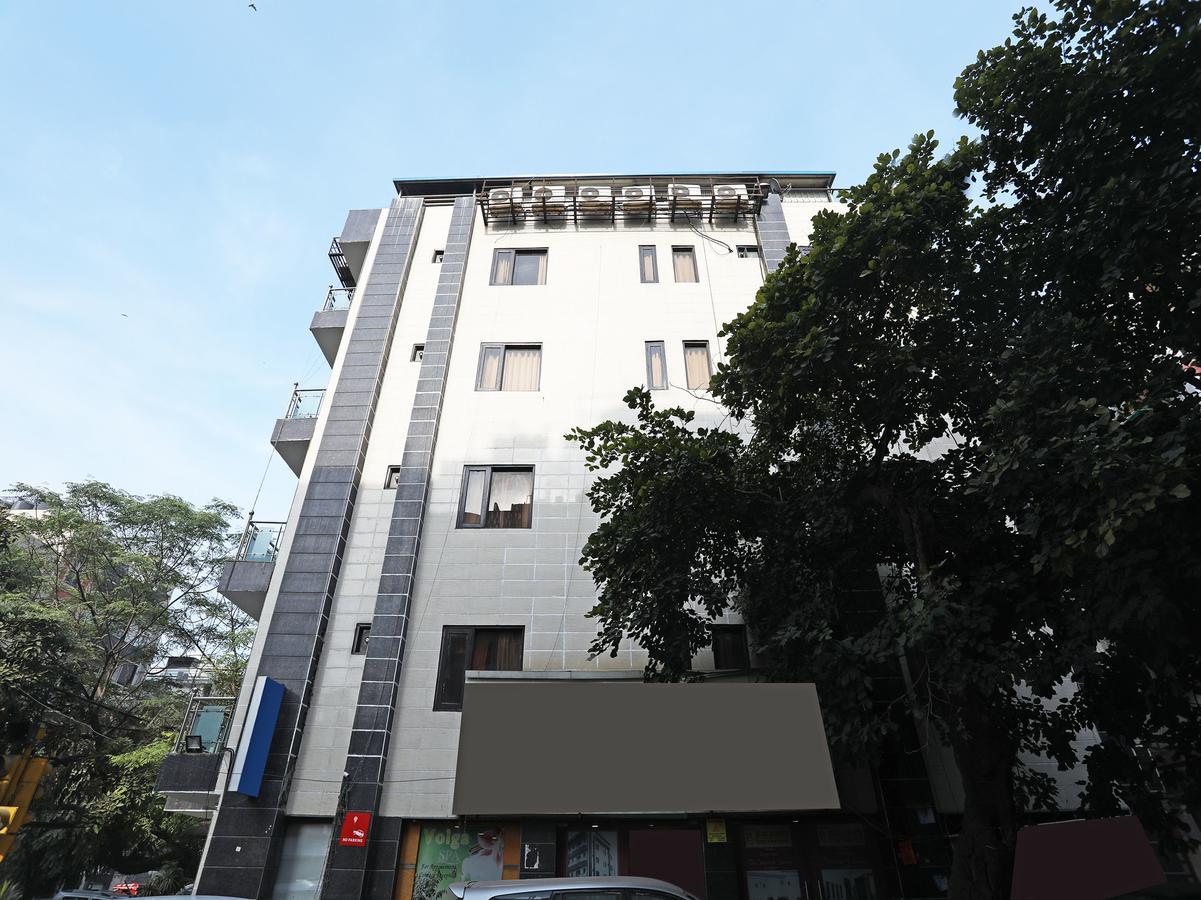 Hotel Balsons Continental New Delhi Extérieur photo